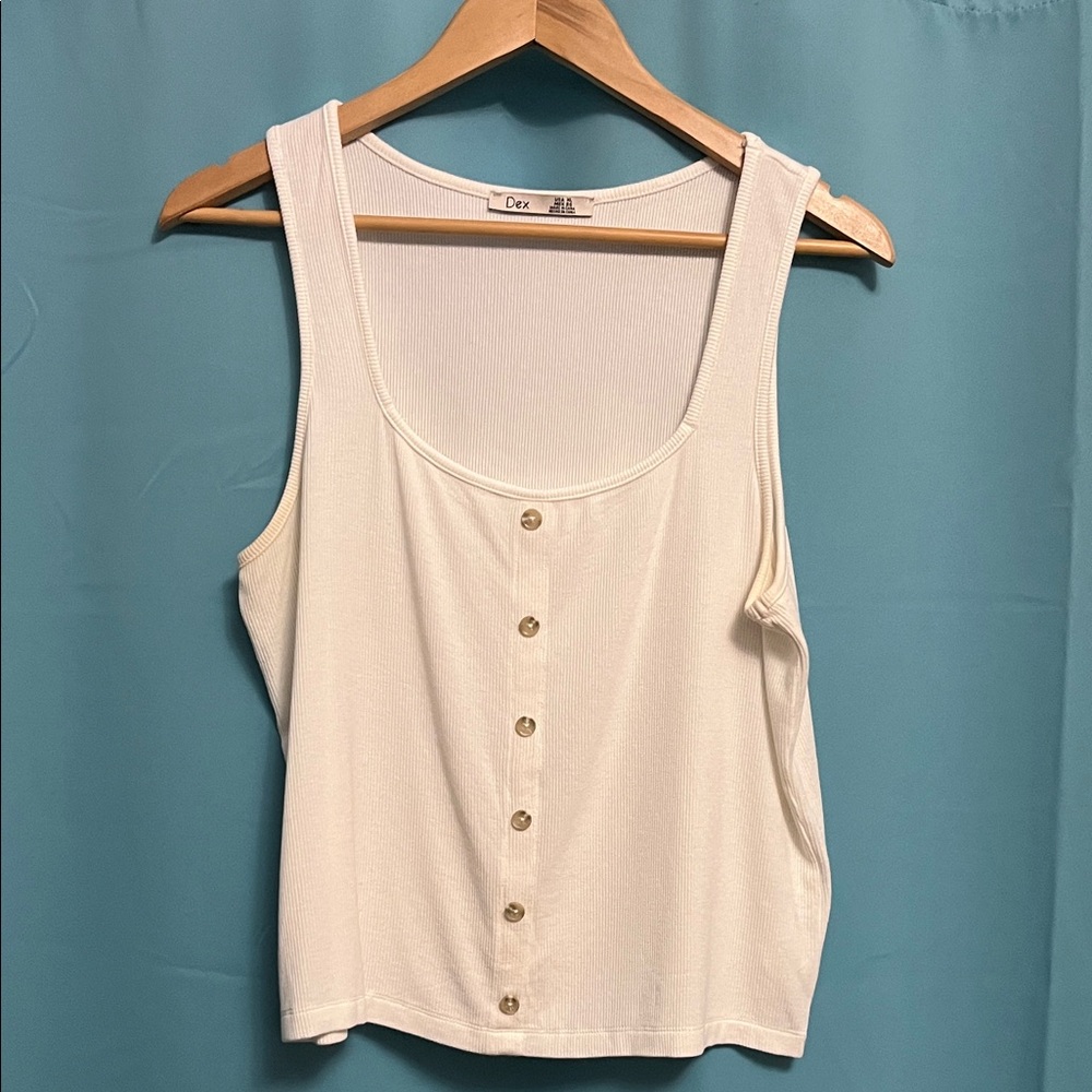 Dex Cream Button-Up Women's Tank Top